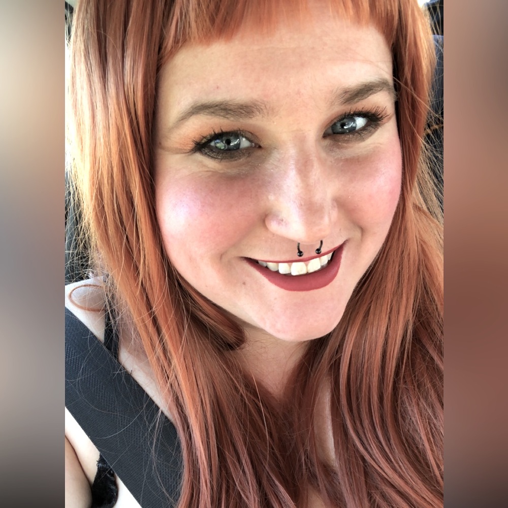 Meet your Posher, Kaylin